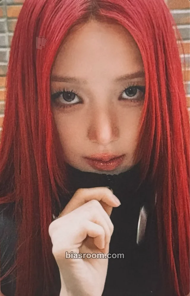 UNCHILD - Yeeun - Yeeun Waves Magazine Other magazine photocard concept photocard C version