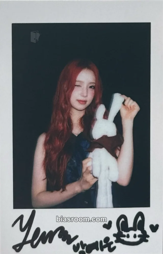 UNCHILD - Yeeun - Yeeun Waves Magazine Other magazine photocard polaroid D version