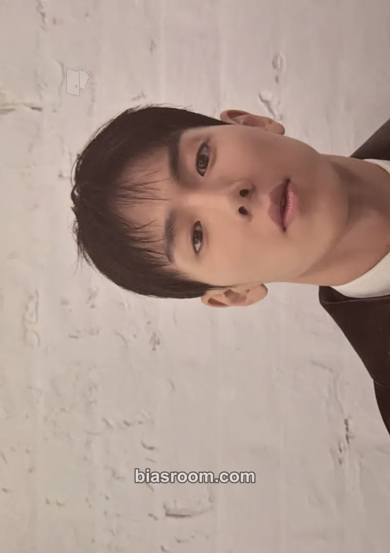 Shownu The Phase Photocard - MONSTA X - MONSTA X K-pop photocard