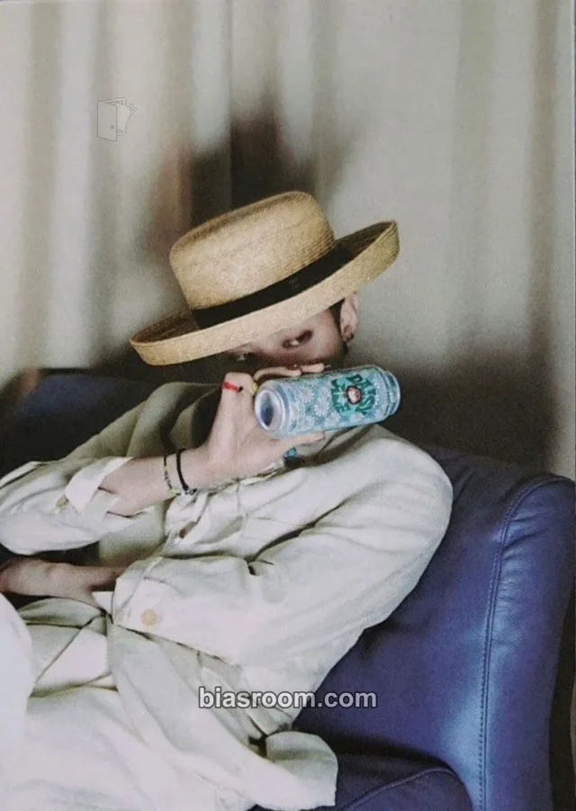 G-Dragon - G-Dragon - Blooming Your Daisy Event brand collaboration