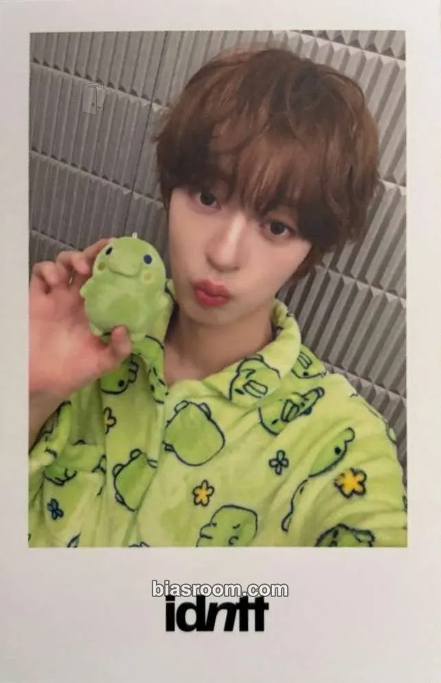 Cho EunChan itsnotover Photocard - idntt - idntt K-pop photocard