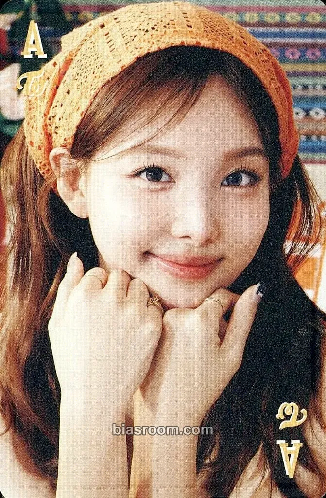 Nayeon TWICE BEST ALBUM #BEST 2015-2025 Photocard - TWICE - photocard K-pop di TWICE