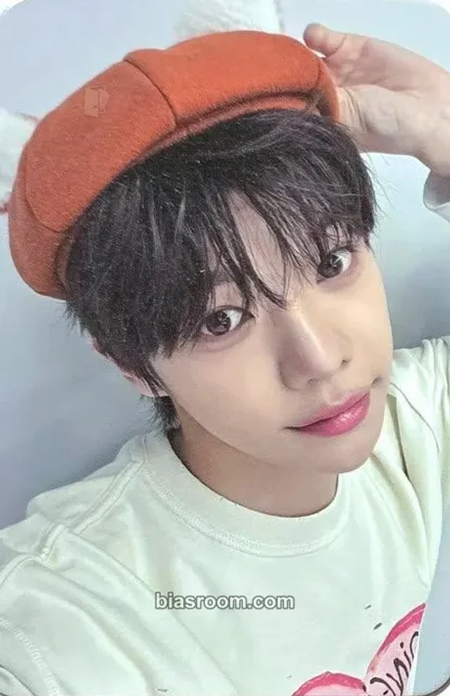 YUHZ - Bohyeon - Orange Record Album fansign video call/fancall fromm store