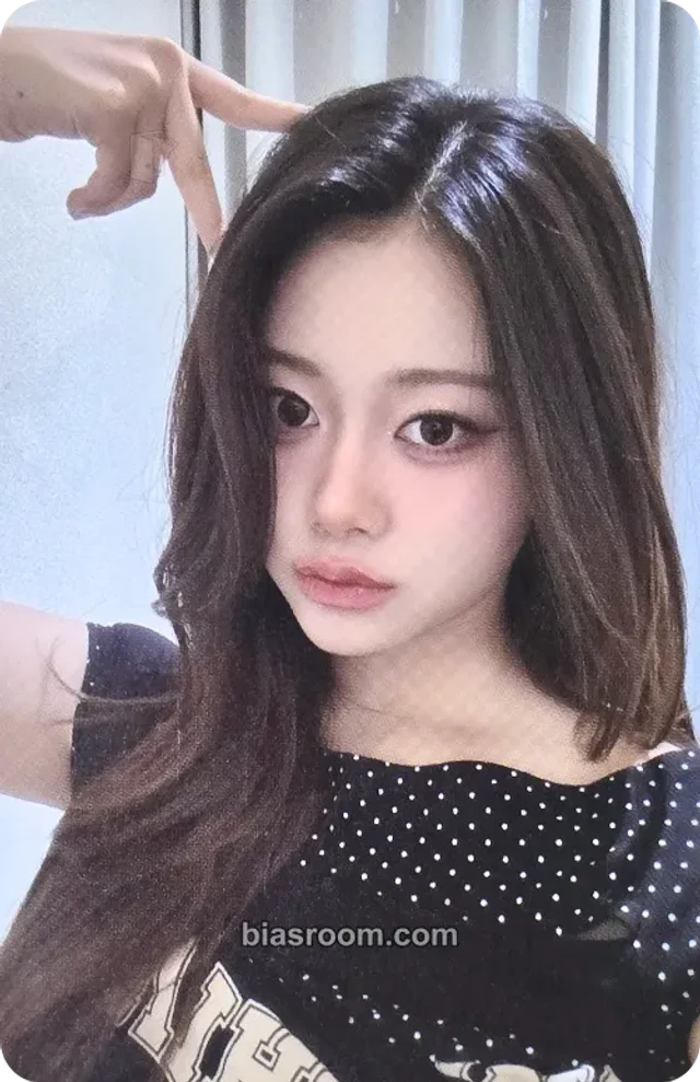 CLASSy - Jimin - 2026 CLASS:y ROLL CALL FAN LIVE  Event trading card merch photocard