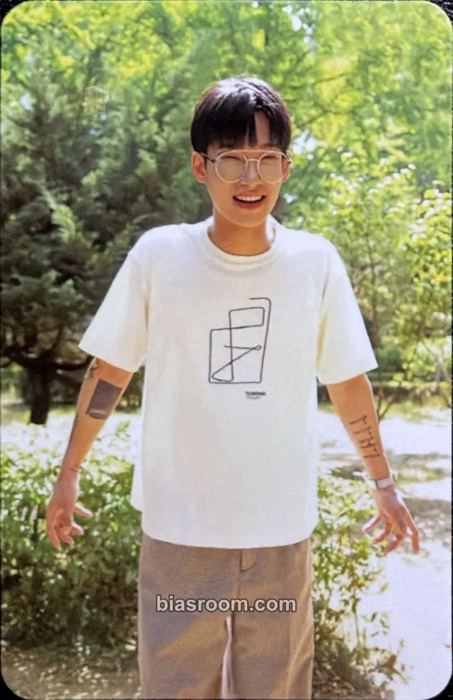 Oyster - Jogon - I was a Hero Album album photocard
