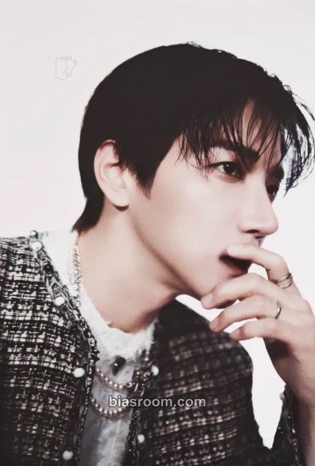 Jun. K 2PM O/N K-pop photocard
