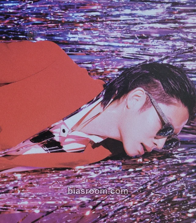 M&D - Heechul - Goody Bag Album album inclusion postcard