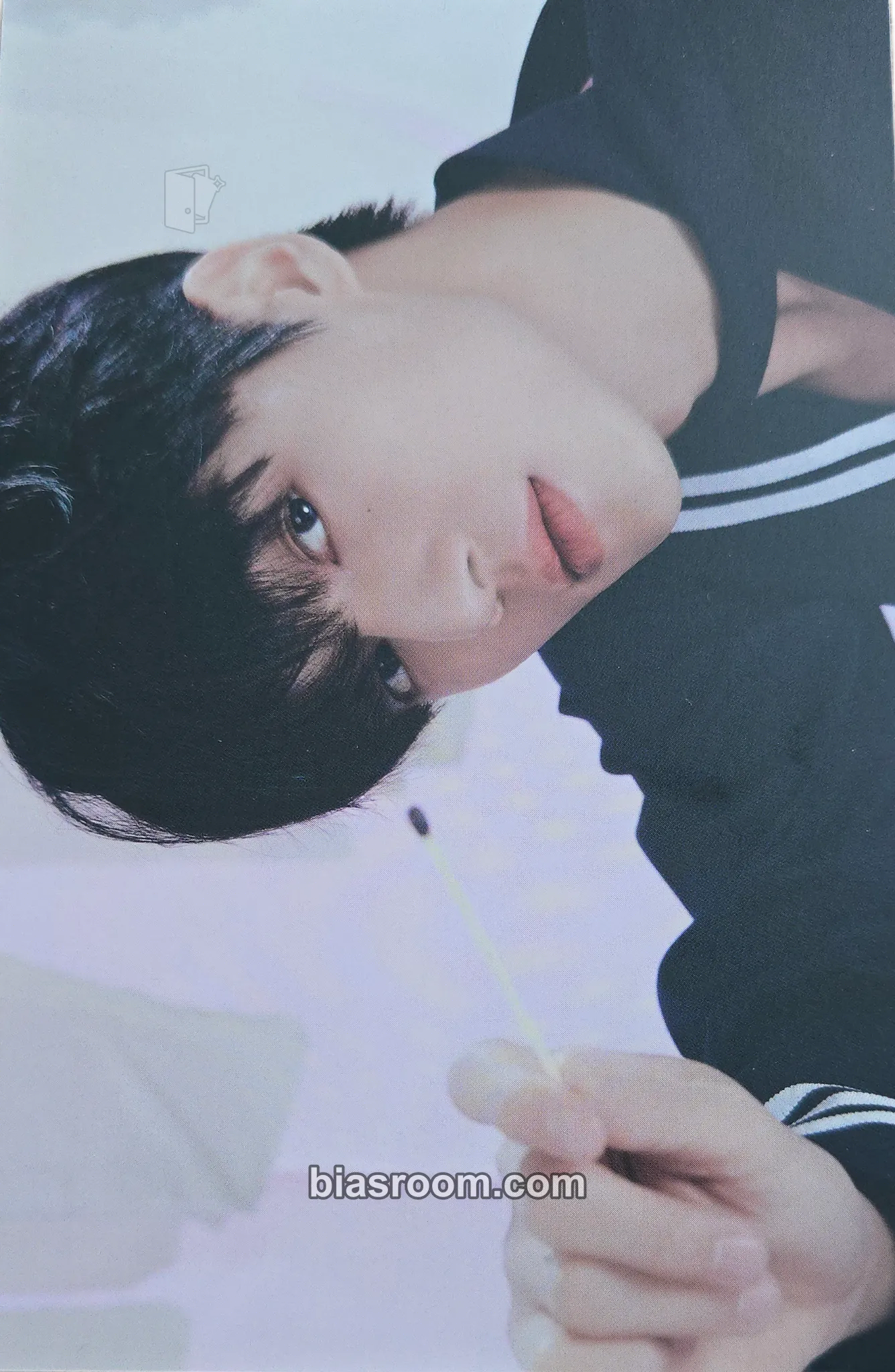 Wooyoung ANITEEZ IN ILLUSION Photocard - ATEEZ - ATEEZ K-pop photocard