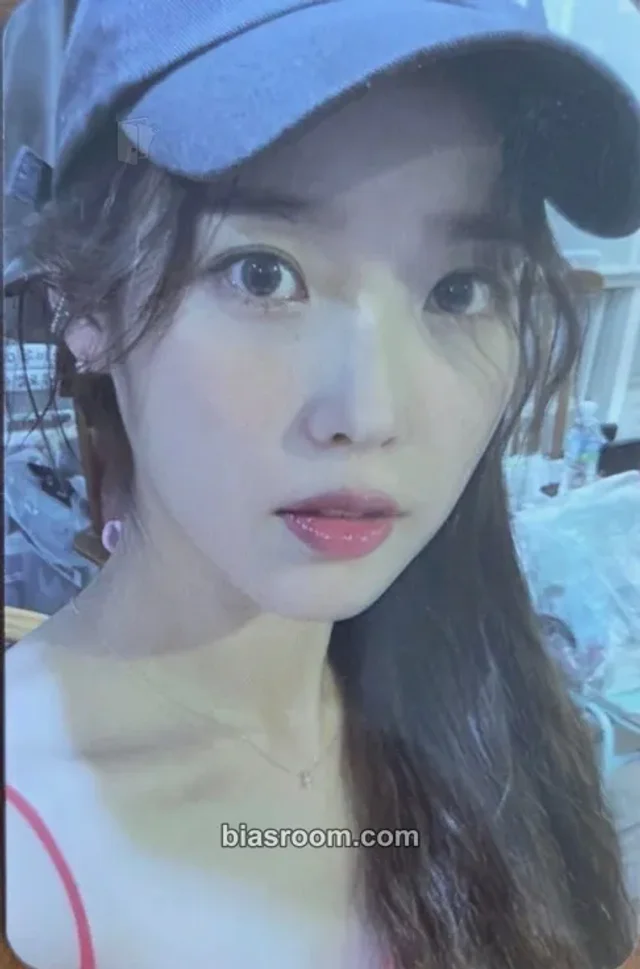 IU - IU - 13th anniversary [Official MD] Other merch photocard