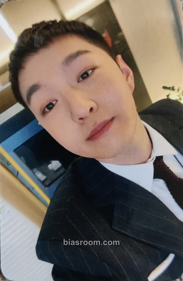 BTOB - Changsub - BTOB OFFICIAL FANCLUB MELODY 5TH - IN BTOB OFFICE  Other merch photocard