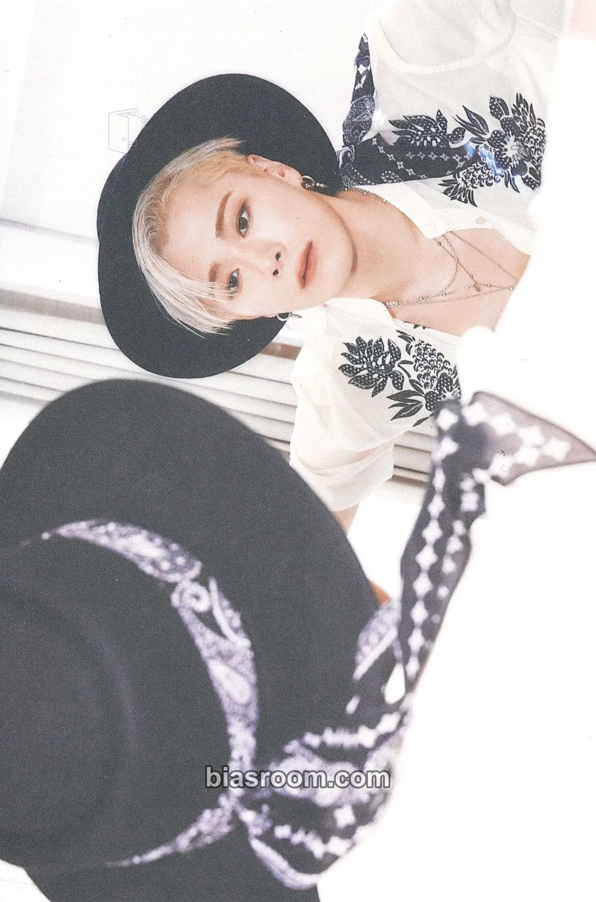 Moonbin Switch On Photocard - ASTRO - ASTRO K-pop photocard