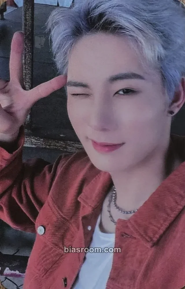 CMDM - Sihun - Back To The Future Album pob (pre-order benefit) showcase ktown4u