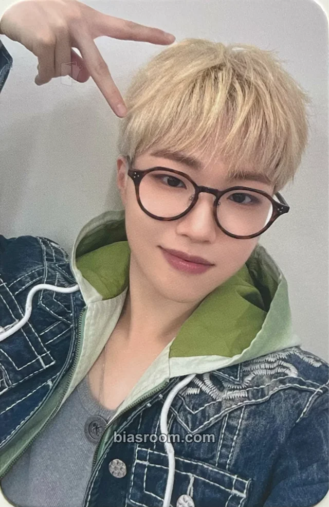NAZE - Ato - NAZE Album mokketshop round 2 fansign