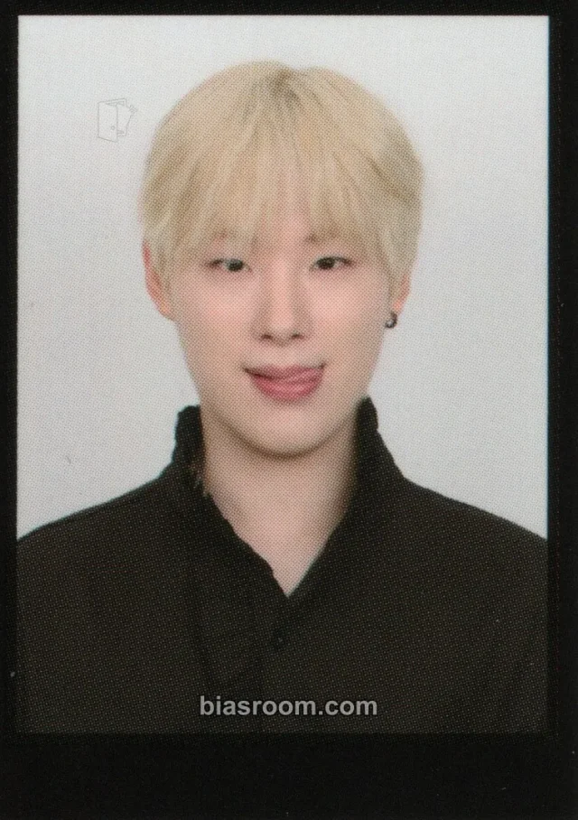 ChRocktikal - Je Gwanwoo - BLOOM & GLOOM Album id photo
