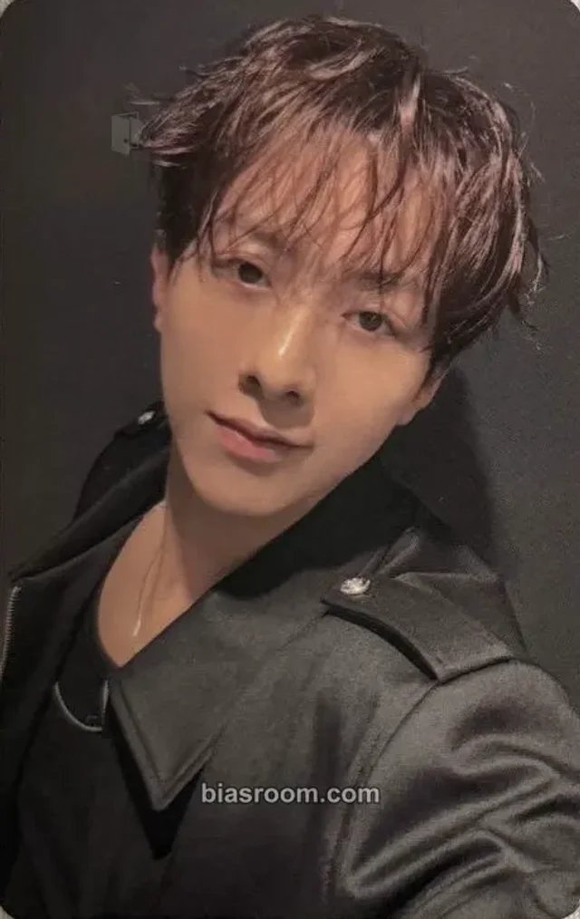 CNBLUE - Jungshin - 2026 LIVE WORLD TOUR “3LOGY” Event merch photocard concert japan random pack