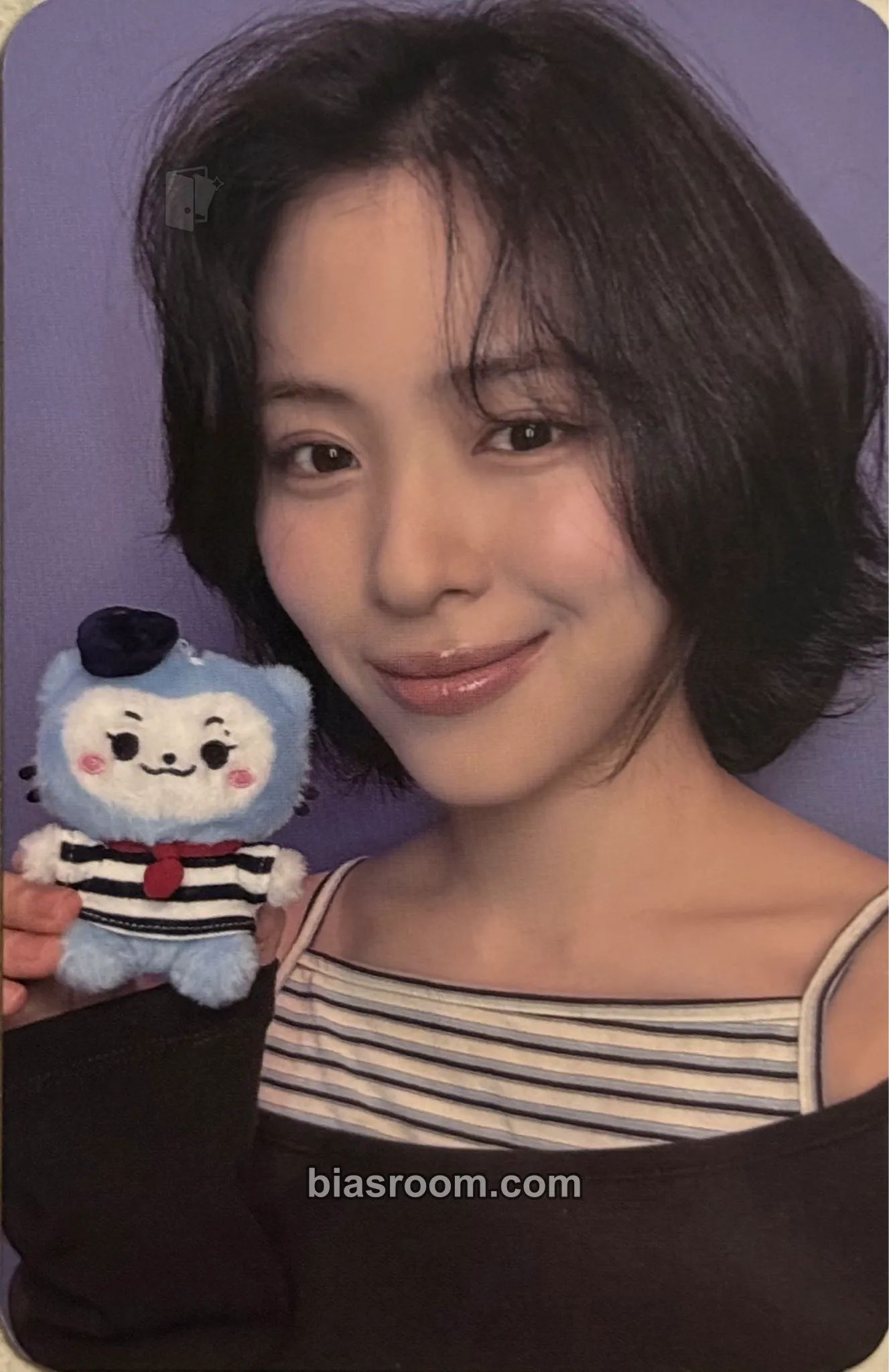 Ryujin ITZY X TWINZY GLOBAL POP-UP STORE "ROLL THE WORLD" Photocard - ITZY - ITZY K-pop photocard