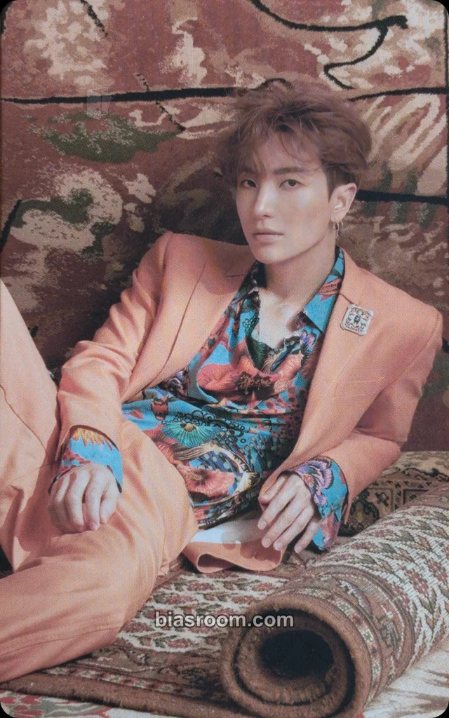 Leeteuk SUPER JUNIOR Replay K-pop photocard