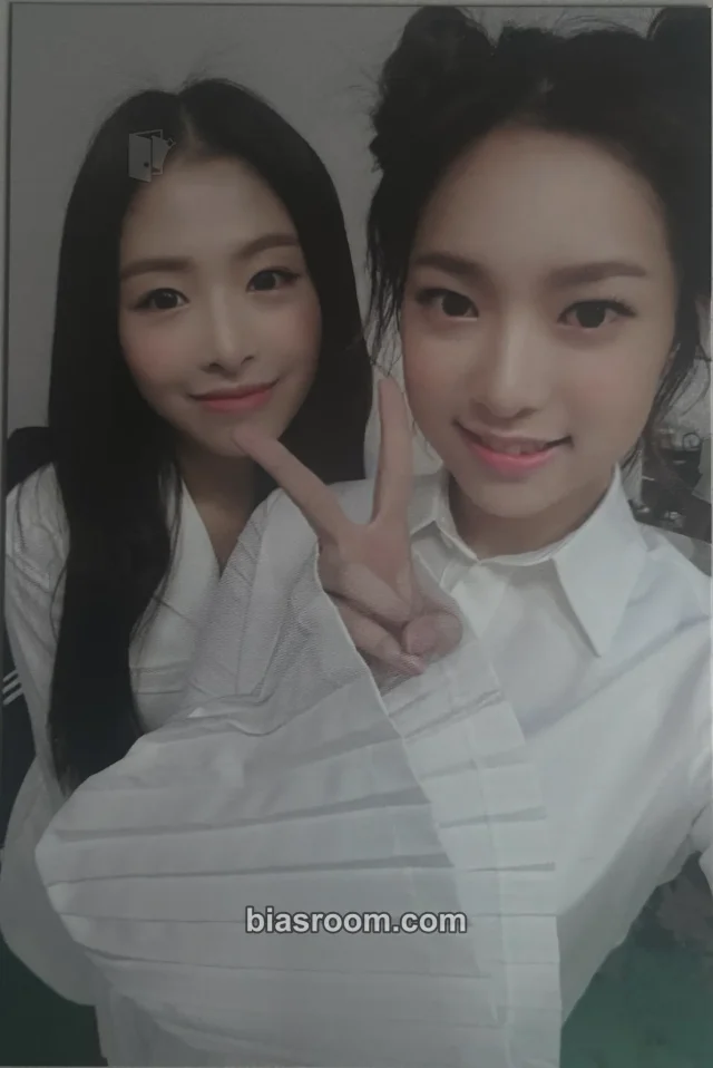 APRIL - Chaewon & Yena - Prelude Album album photocard