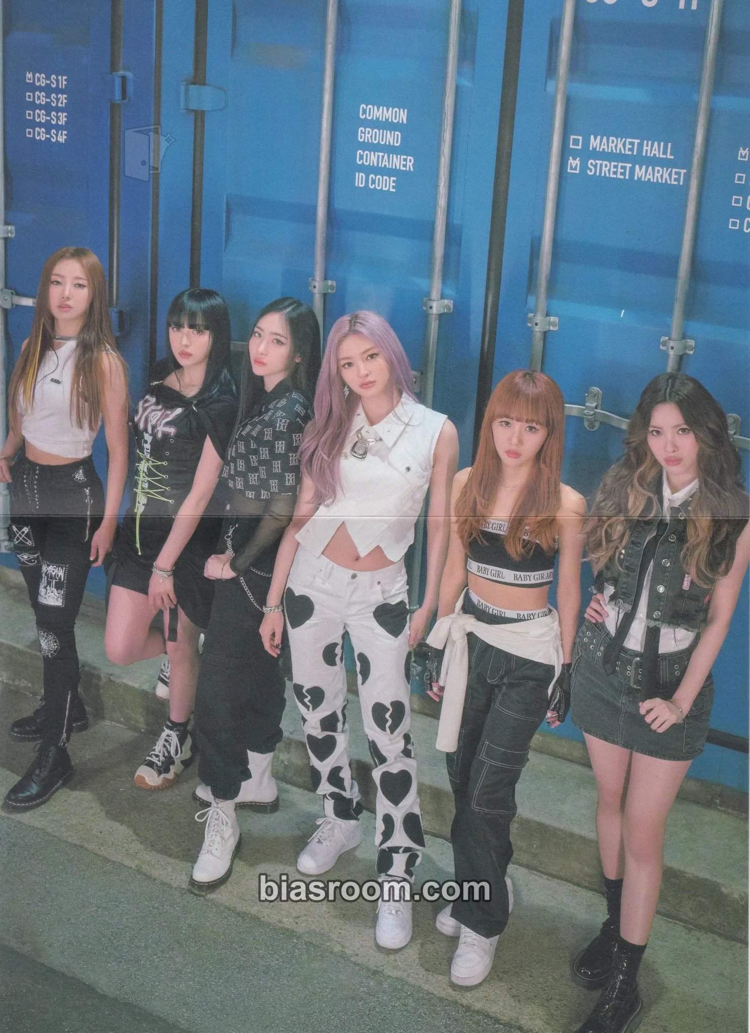 POP Photocard - bugAboo - bugAboo K-pop photocard