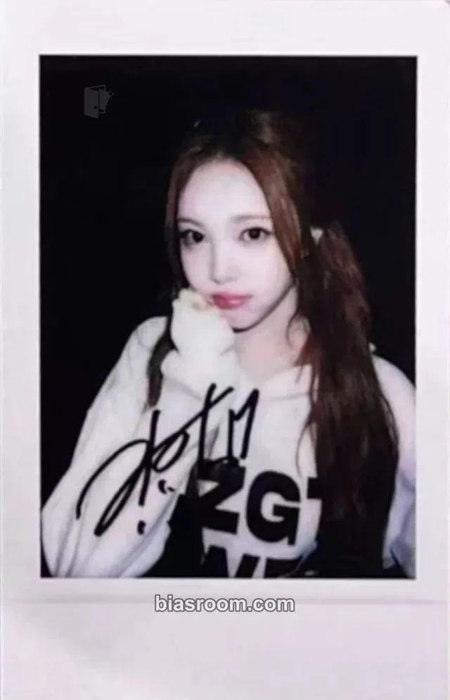 Hearts2Hearts - Ian - Lemon Tang Album starriver lucky draw (LD) polaroid