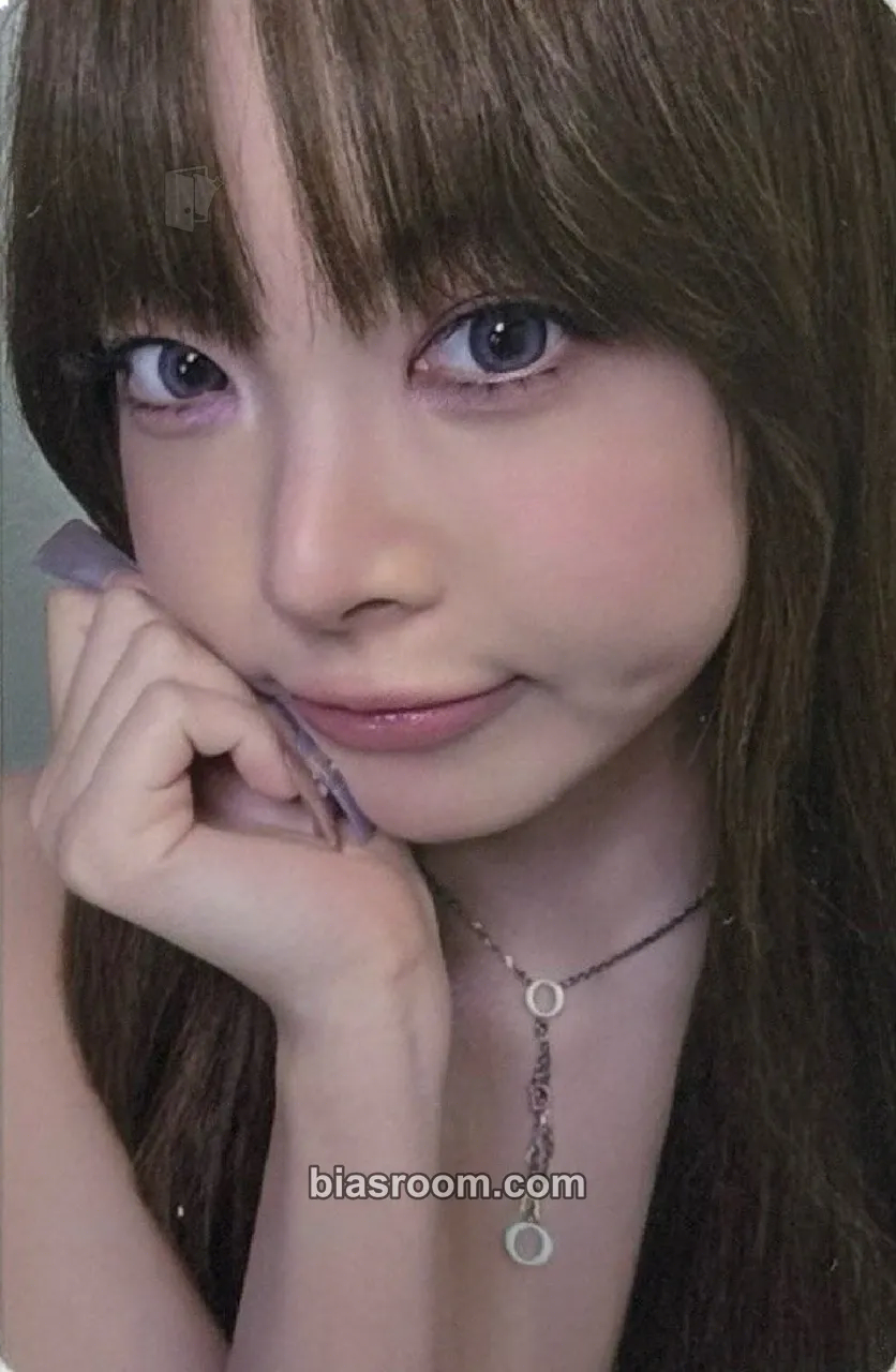 Hong Eunchae Made My Night Photocard - LE SSERAFIM - LE SSERAFIM K-pop photocard