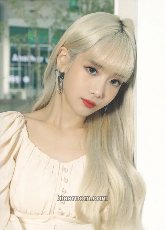 Lovelyz - Jiae - Deep Forest Event merch inclusion postcard item set