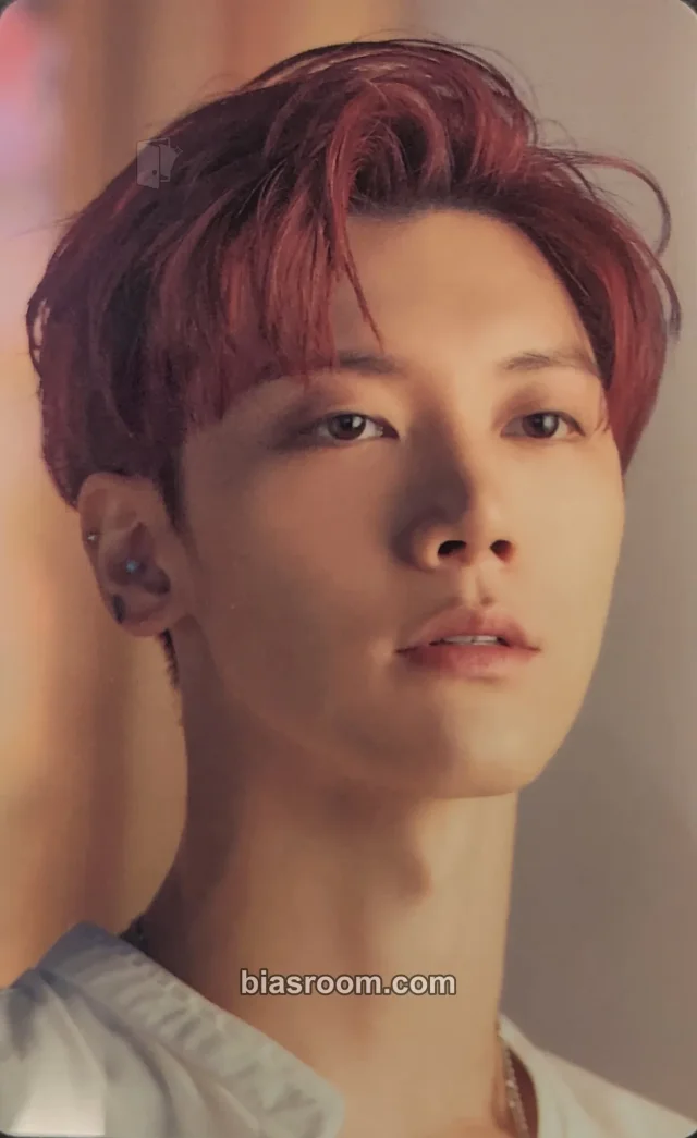 SuperM - Ten - SuperM pop up Event merch photocard phone case earphones case pop-up