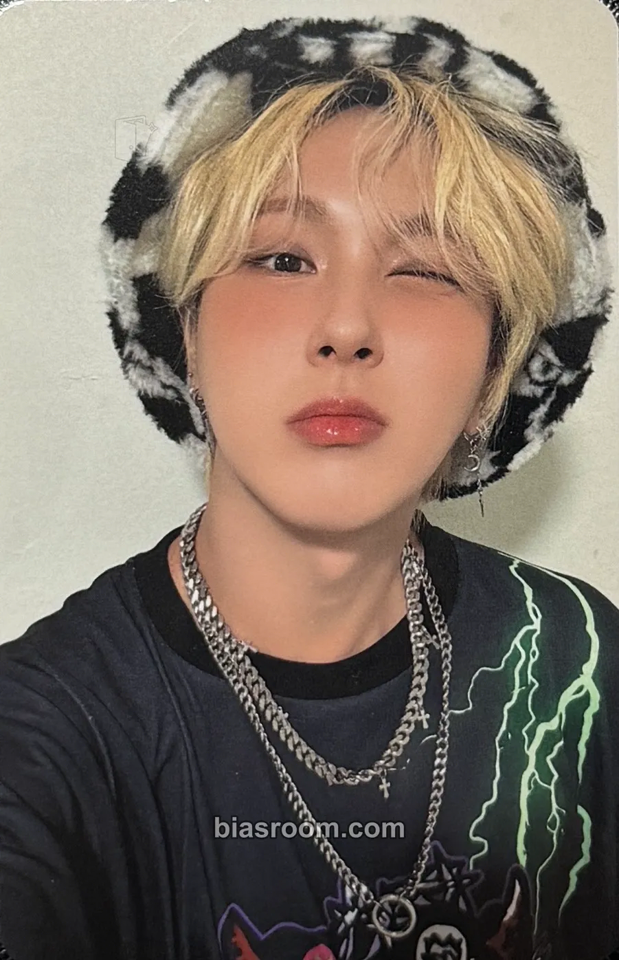 Giuk O! New E!volution III in Japan Photocard - ONEWE - ONEWE K-pop photocard