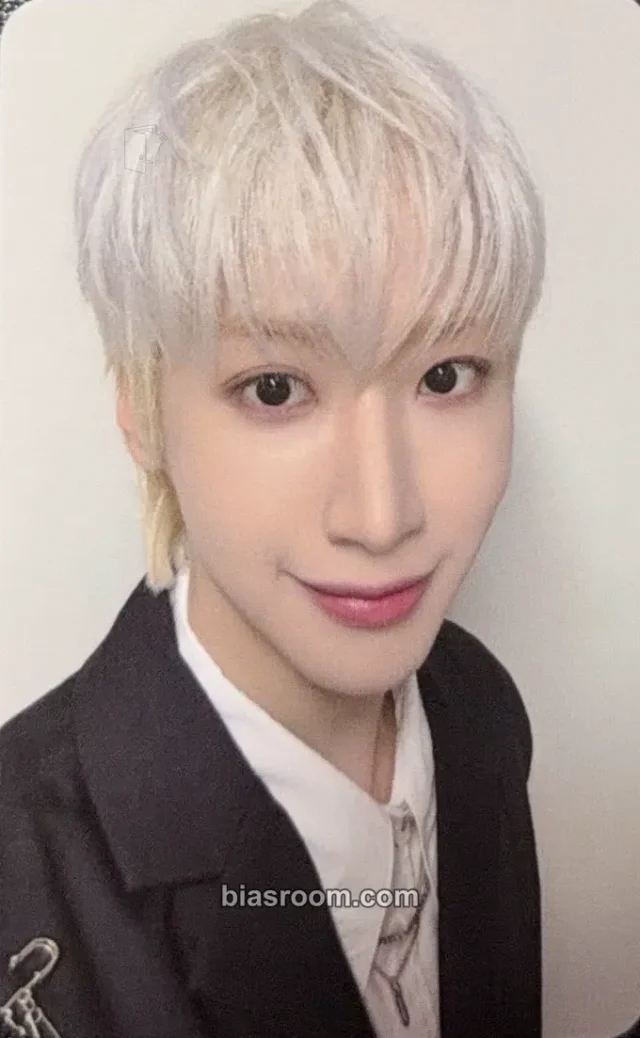 ONEWE - Dongmyeong - We: Dream Chaser Album everline fansign round 2
