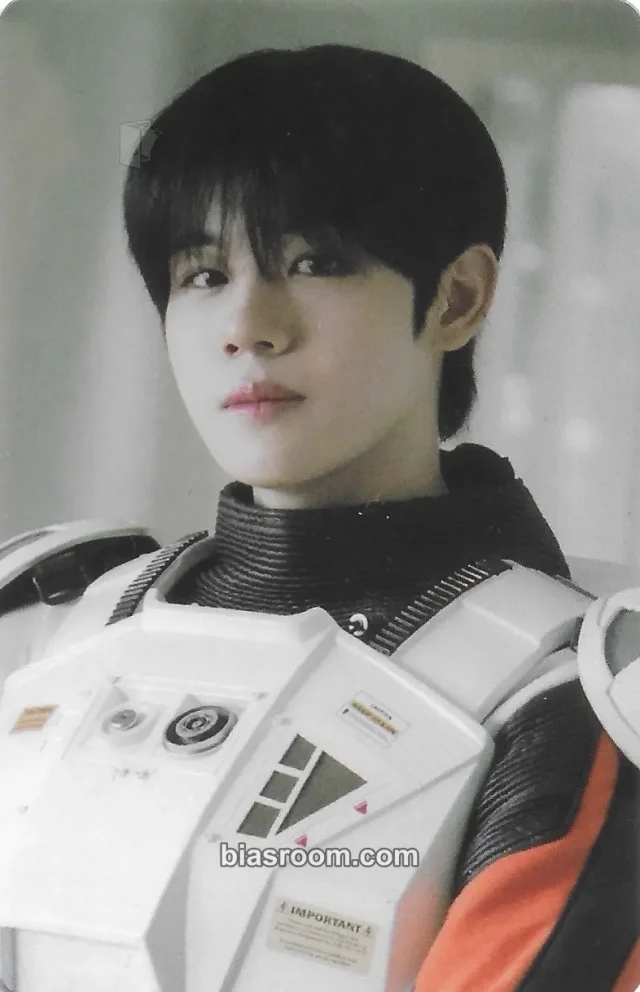 FANTASY BOYS - Hikari - Fantasy Boys Fan Concert: Welcome To Your Fantasy Event album photocard japanese version