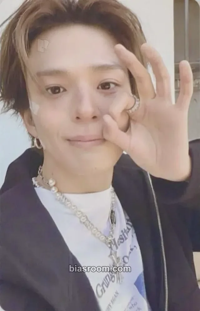 TREASURE - Asahi - New Wav Album photobook version purchase benefit comeback live weverse global shop (wvg) A version