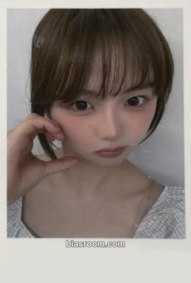 tripleS - Seoah - LOVE&POP pt.1 Album rising star video call/fancall 1:1 polaroid