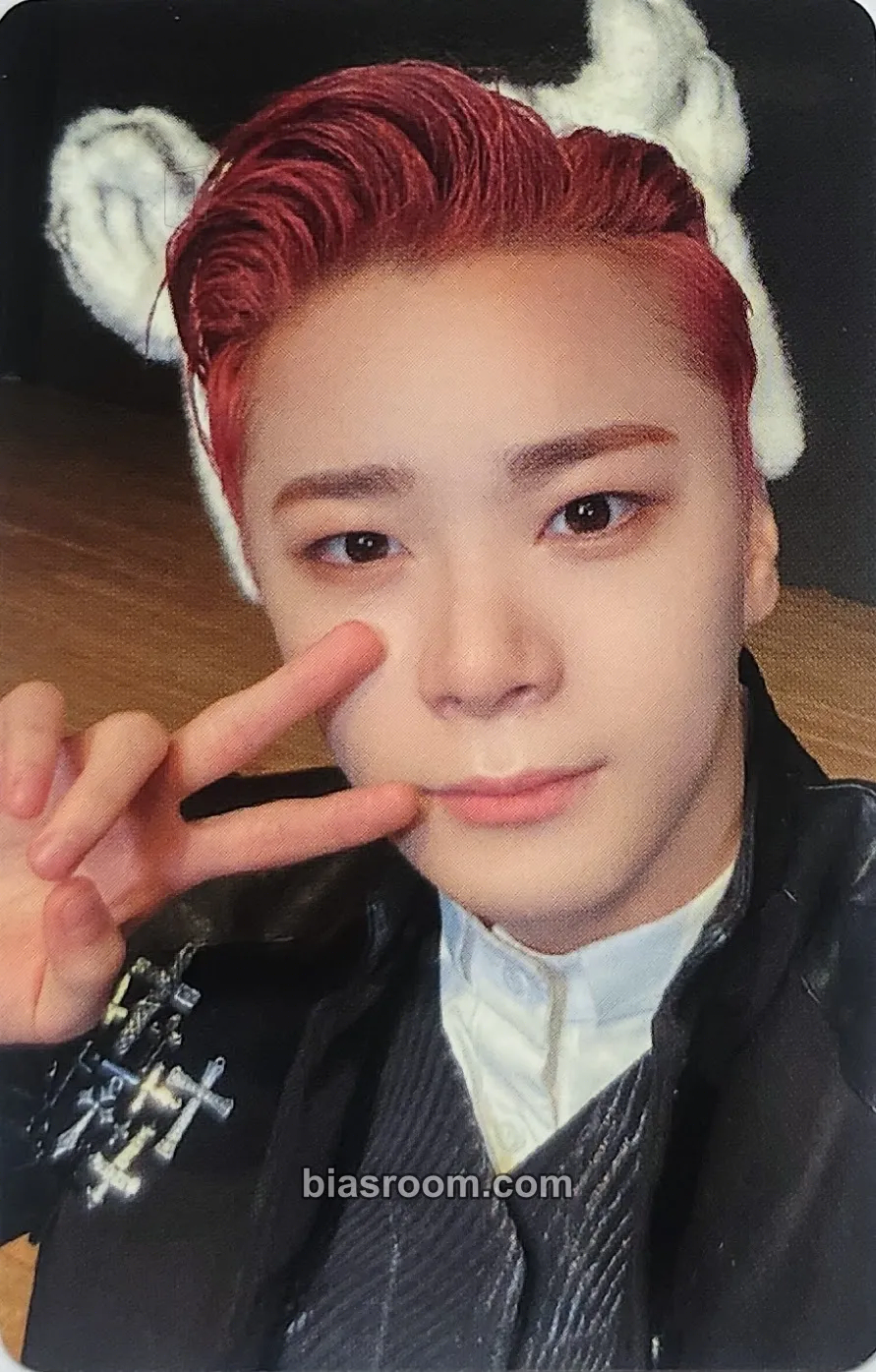 Moonbin Refuge (Moonbin & Sanha Subunit) Photocard - ASTRO - ASTRO K-pop photocard