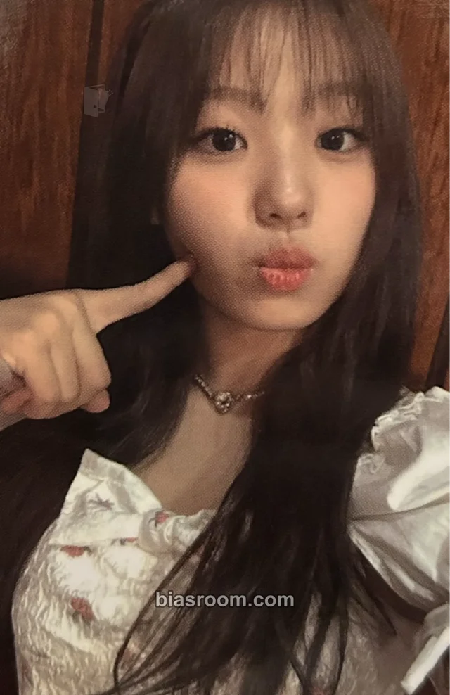 LAPILLUS - Haeun - KCON LA 2023 Event trading card