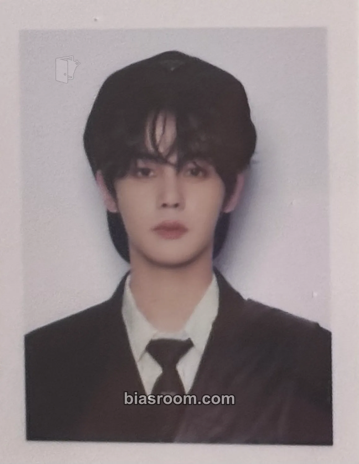 Gyuvin 2026 Seasons Greetings ‘(0_1) World’ Photocard - ZEROBASEONE - ZEROBASEONE K-pop photocard