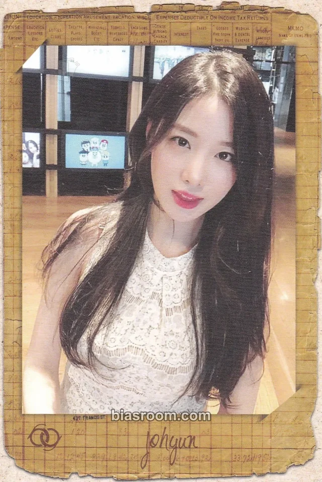 Berry Good - Johyun - Free Travel Album postcard album inclusion