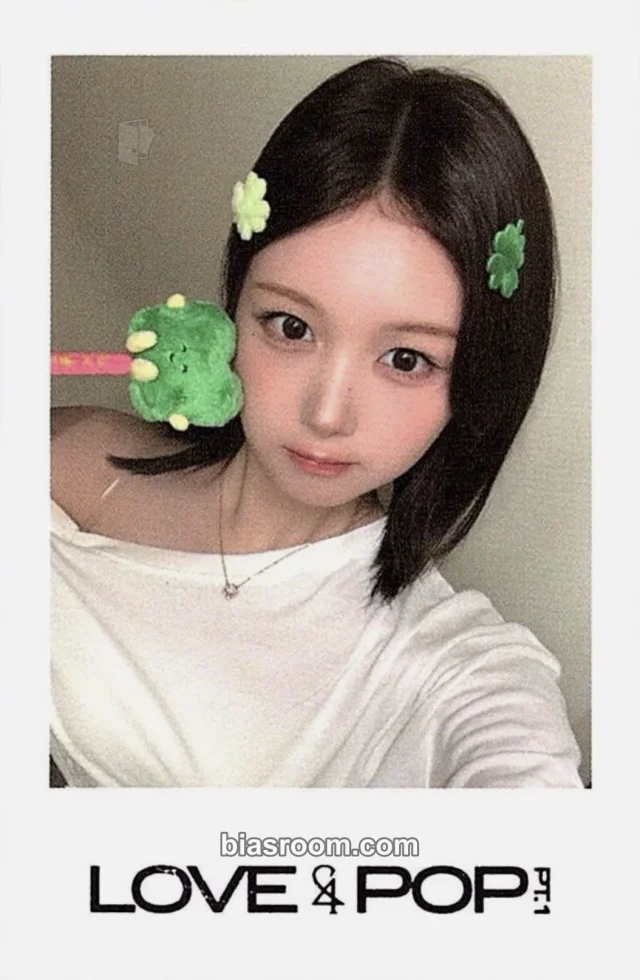 tripleS - Joobin - LOVE&POP pt.1 Album hellolive video call/fancall round 3 1:1 polaroid