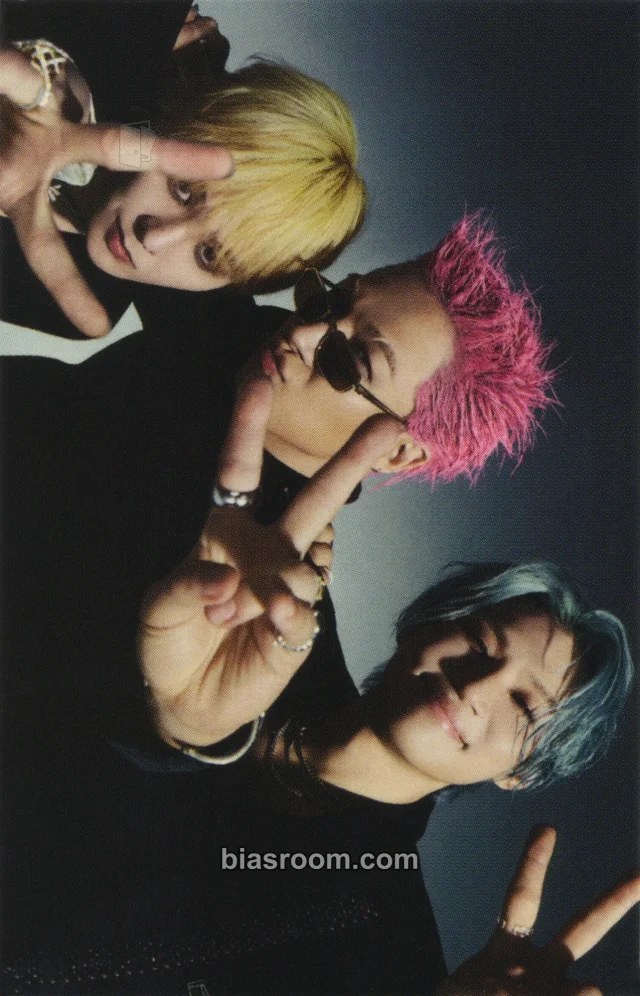 BIGBANG - COSMOS BIGBANG 20TH ANNIVERSARY MEDIA EXHIBITION Event entrance/attendance benefit