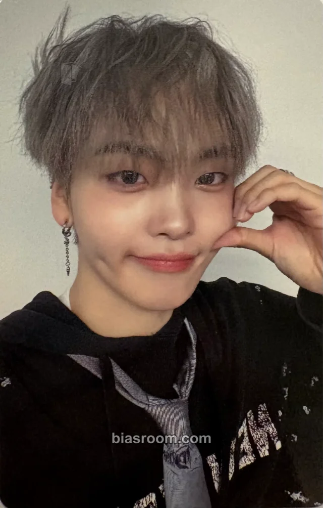 CRAVITY - Hyeongjun - SUN SEEKER Album withmuu/withdrama video call/fancall fansign round 3