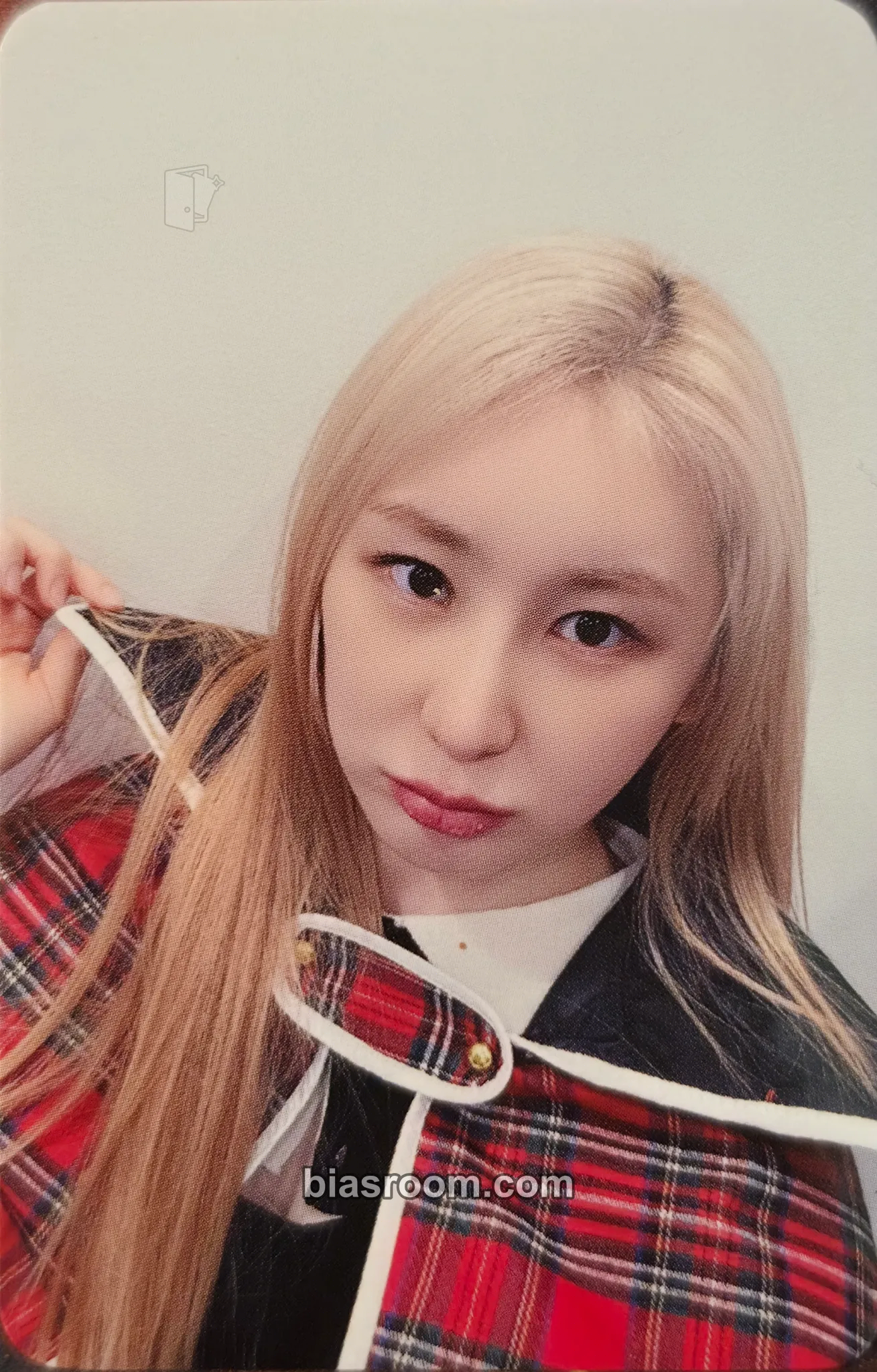 Lee Chaeyeon Over The Moon Photocard - Lee Chaeyeon K-pop photocard