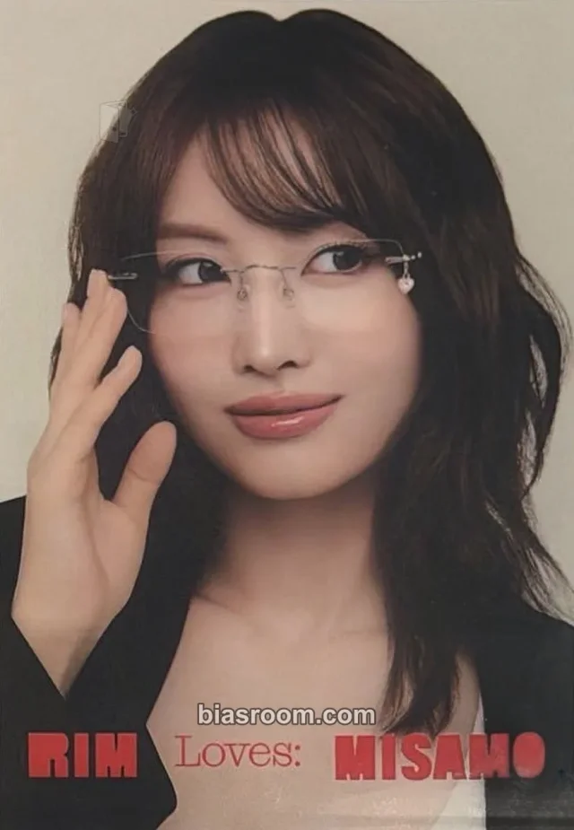 TWICE - Momo - MISAMO x RIN by JINS Other brand collaboration jins purchase benefit sticker card photocard set