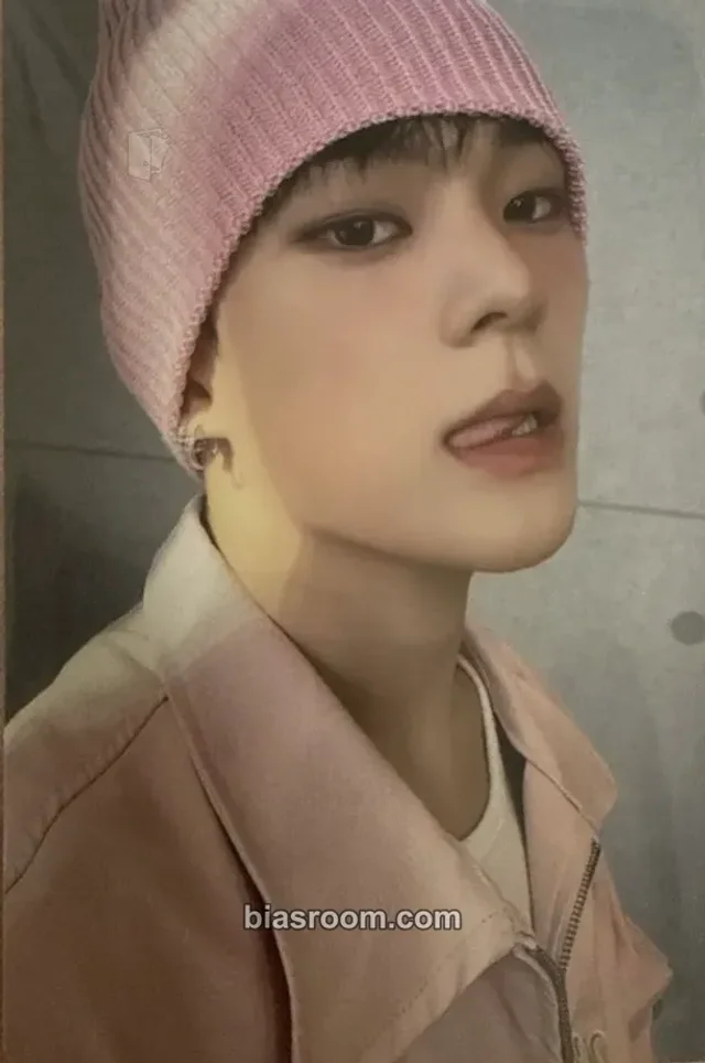 WHIB - Kim Junmin - Cherry Pie Album album photocard