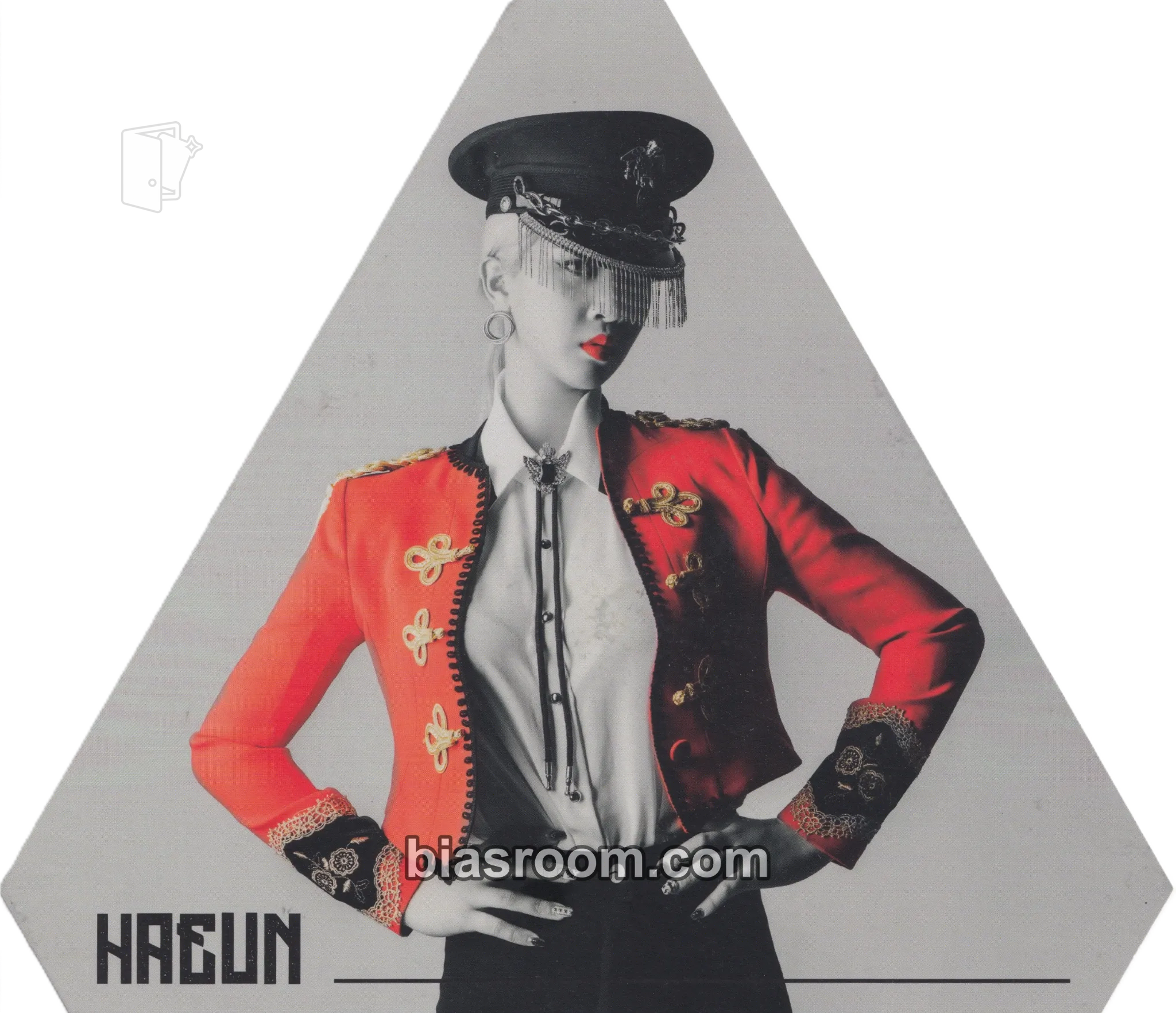Haeun Triangle Photocard - 3YE - 3YE K-pop photocard