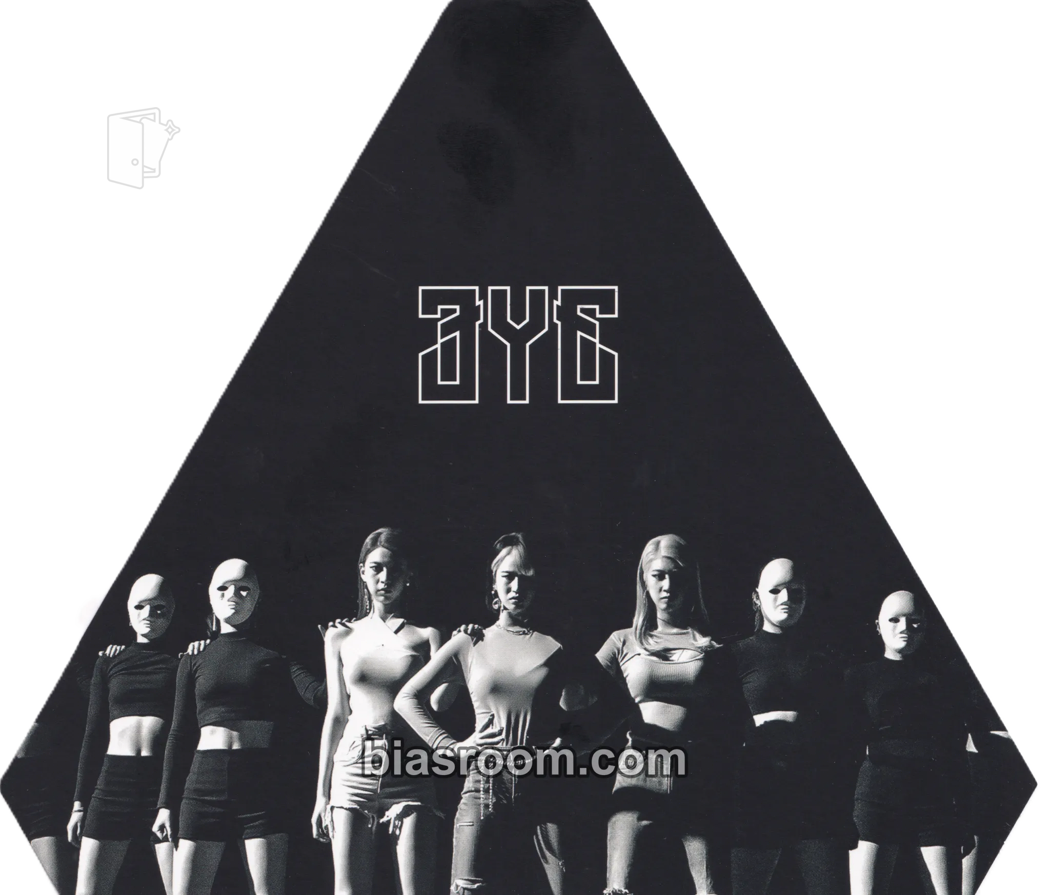 Triangle Photocard - 3YE - 3YE K-pop photocard