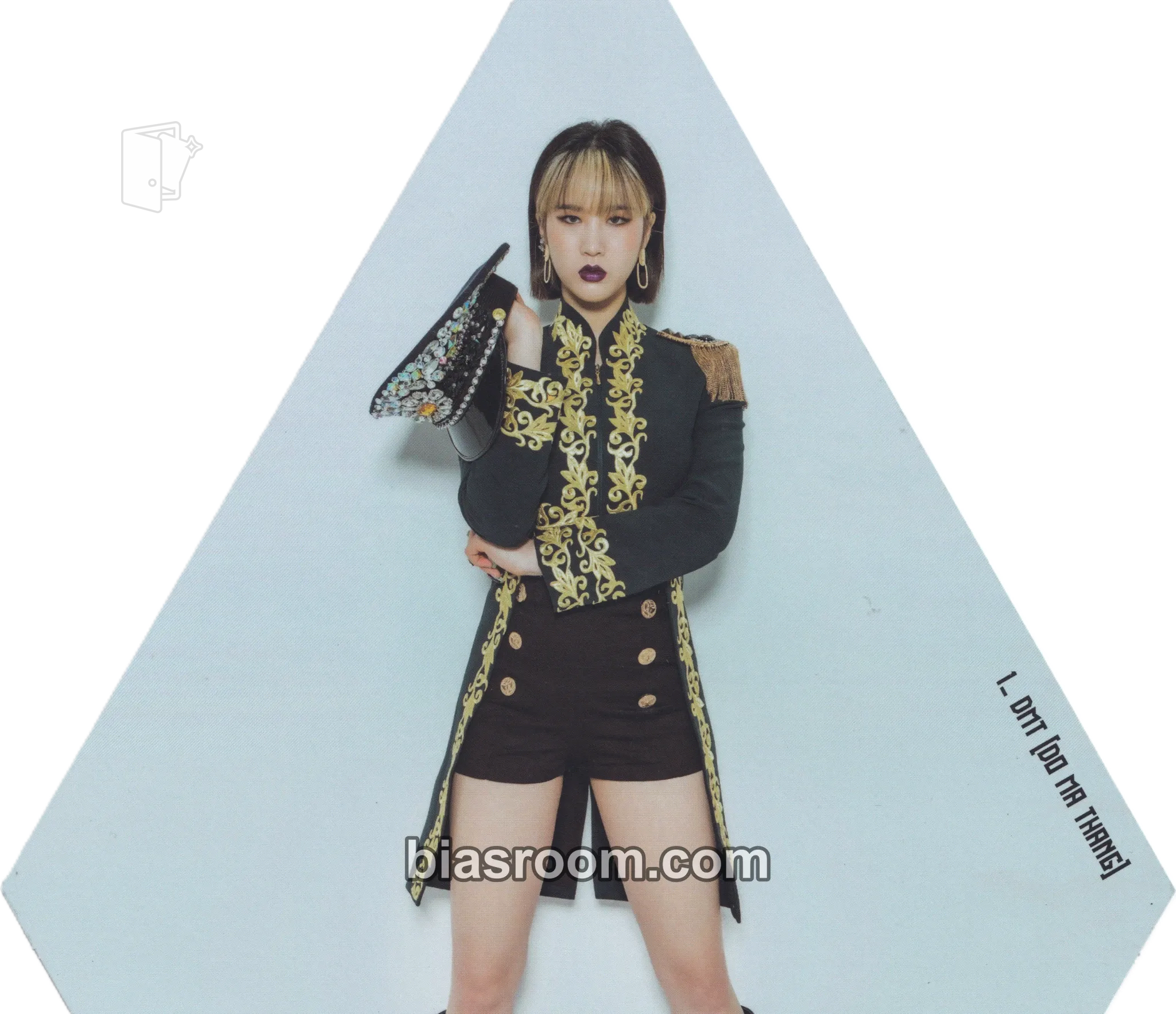 Yuji Triangle Photocard - 3YE - 3YE K-pop photocard
