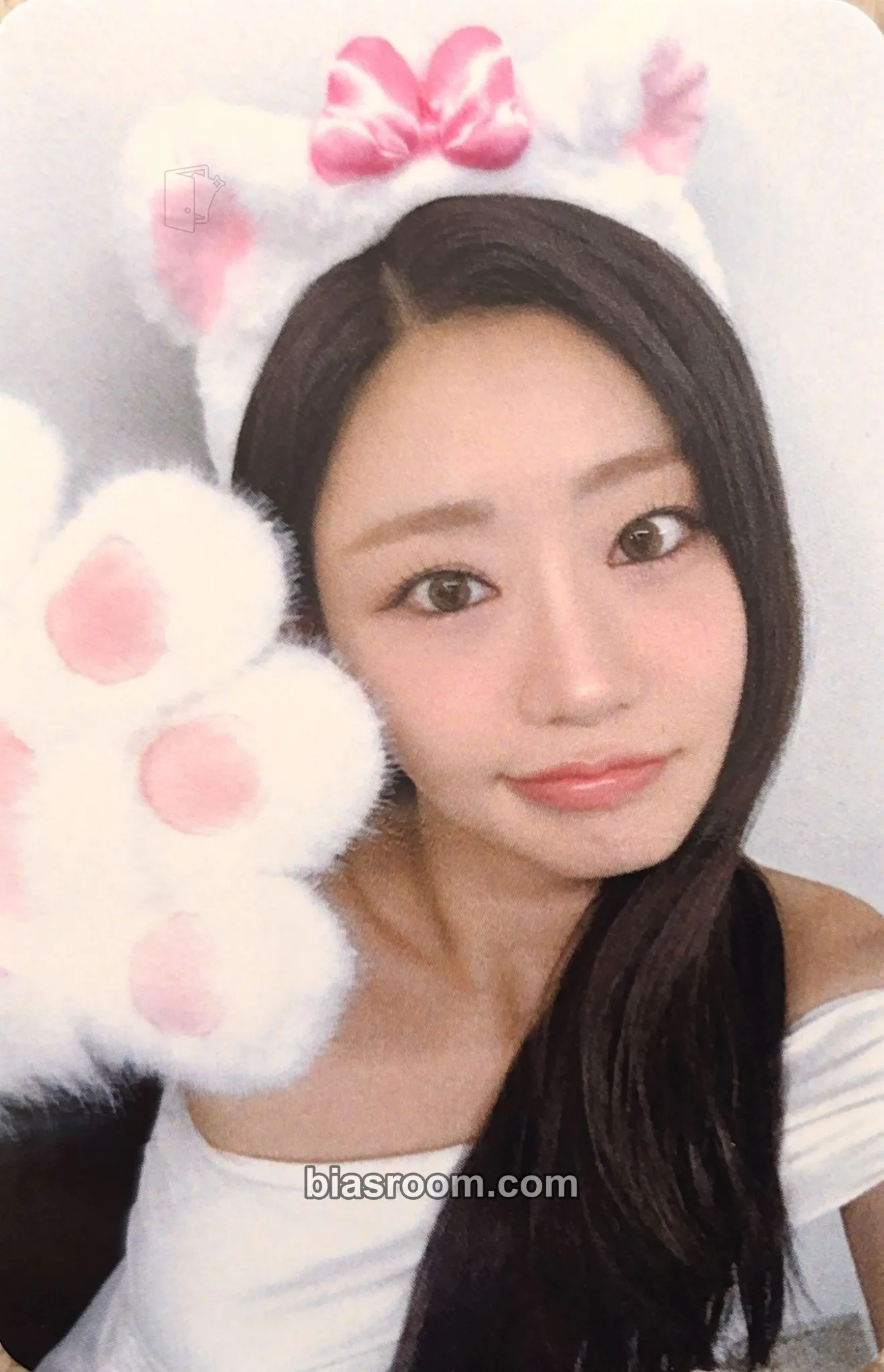 Julie Who Is She Photocard - KISS OF LIFE - KISS OF LIFE K-pop photocard