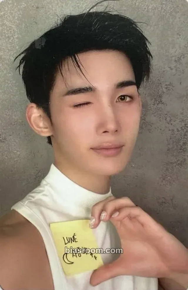 &TEAM - Jo - Mark on Me Album album photocard A version solo jacket version