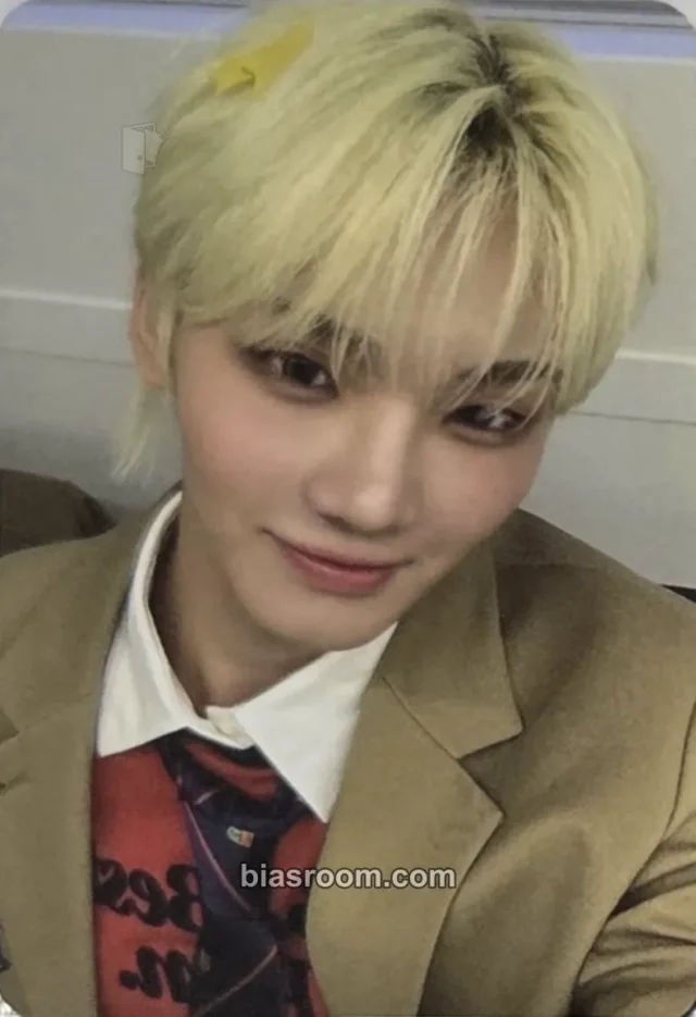 SPLAYIT - Yoonchan - SPLAY: CHAPTER 01 Album apple music round 3 fansign
