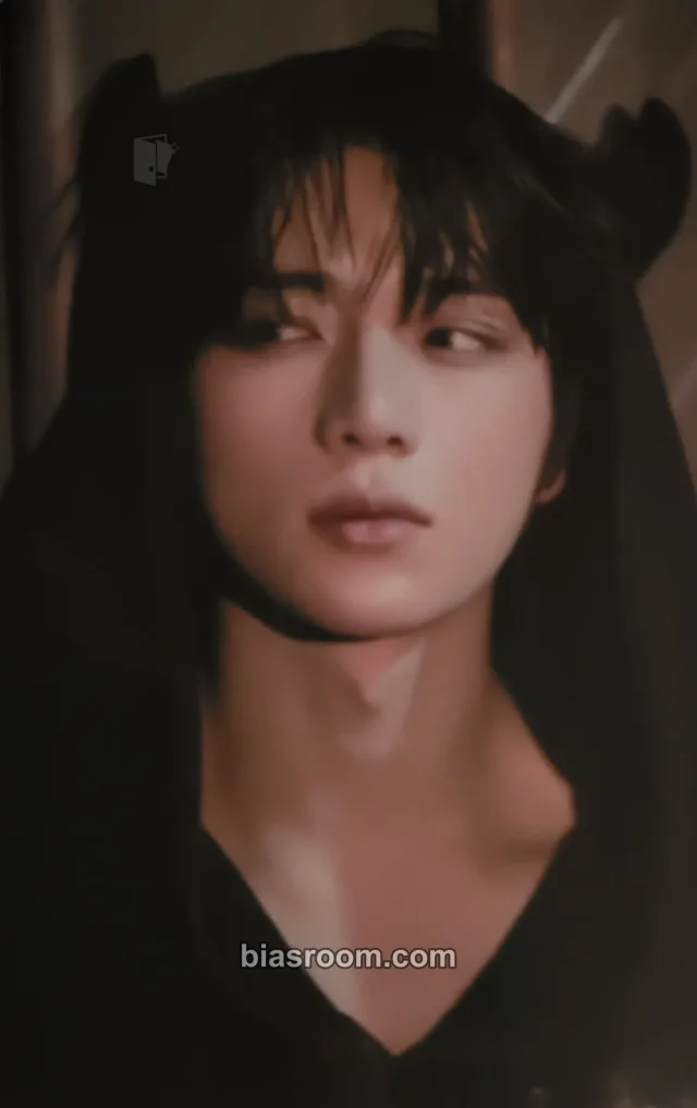 TOMORROW X TOGETHER - Beomgyu - Layers Of US Event hybe insight mini photocard