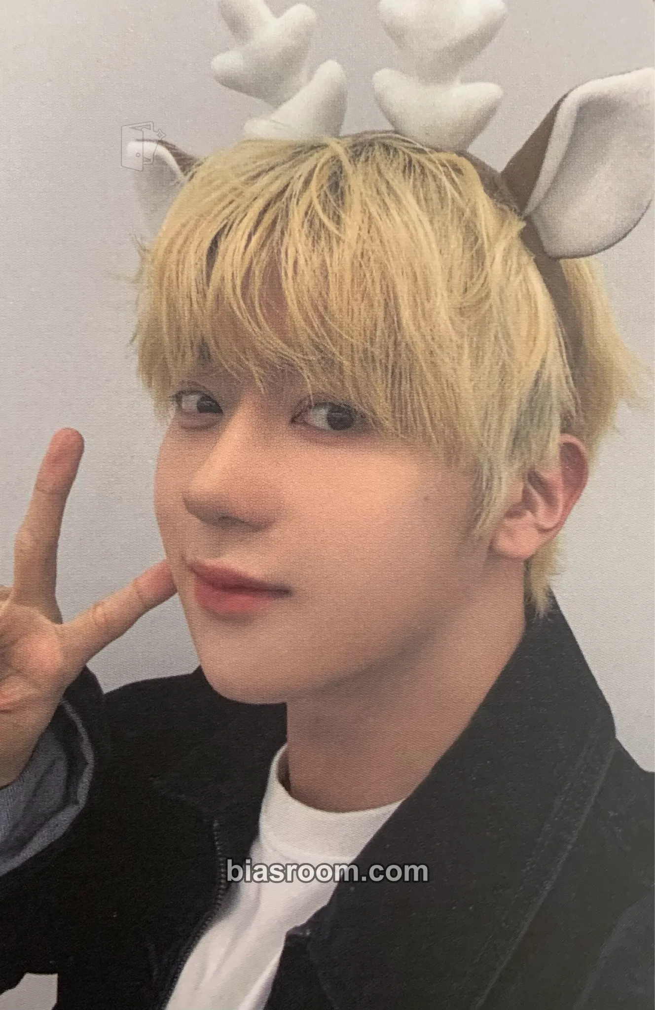 Yechan OMEGA X-MAS 1:1 PHOTO EVENT Photocard - Omega X - Omega X K-pop photocard